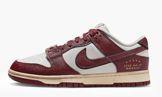 Dunk Low SE WMNS "Just Do It - Sail Team Red" - DV1160 101 | Grailshop
