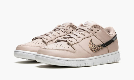 Dunk Low SE WMNS "Primal Pink" - DD7099 200 | Grailshop