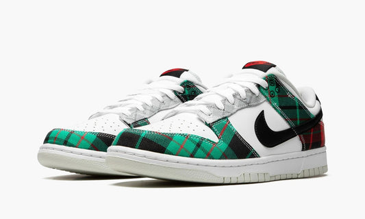 Dunk Low "Tartan Plaid" - DV0827 100 | Grailshop