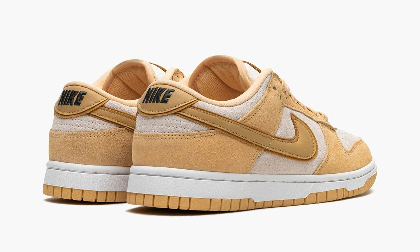 Dunk Low WMNS "Celestial Gold Suede" - DV7411 200 | Grailshop