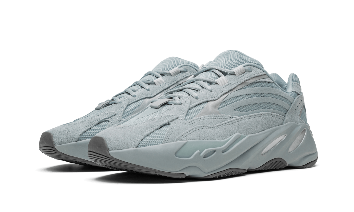 Yeezy Boost 700 V2 “Hospital Blue” - FV8424 | Grailshop