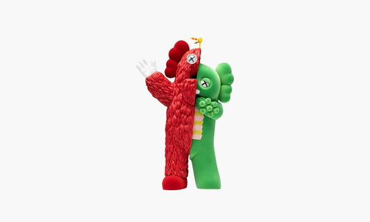 KAWS KACHAMUKKU Vinyl Figure "Green Red" - KAWS073 | Grailshop