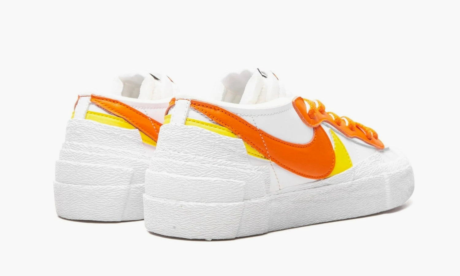 Nike Sacai Blazer Low "White Magma Orange" - DD1877 100 | WAYOFF