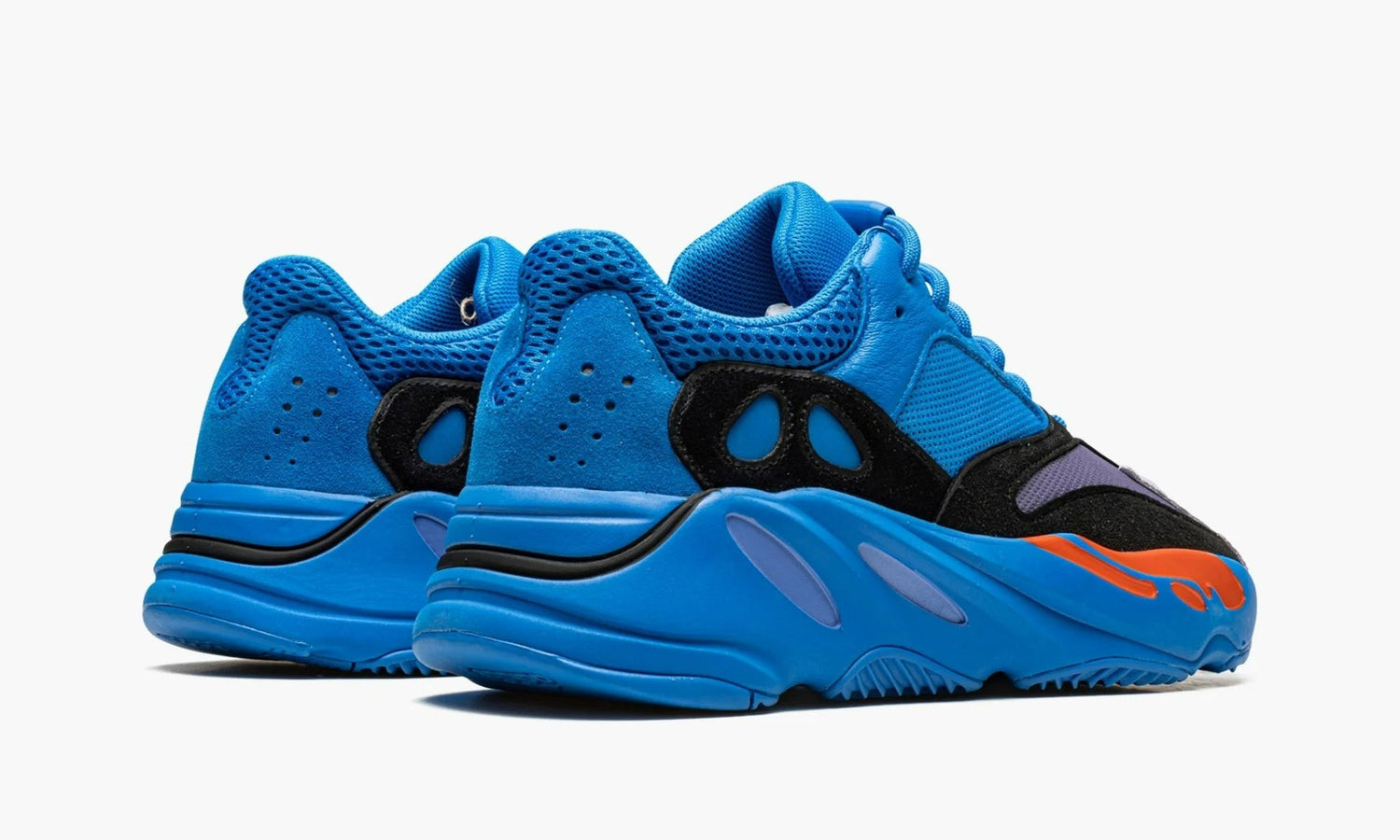 Yeezy Boost 700 "Hi-Res Blue" - HP6674 | Grailshop