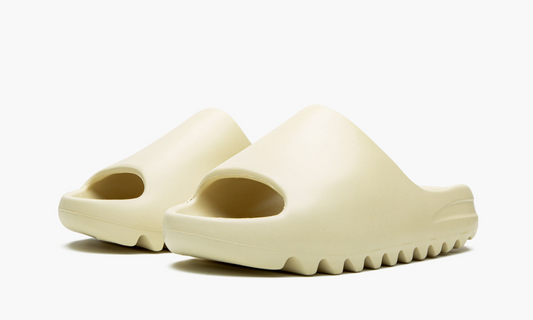 Yeezy Slide "Bone" - FW6345 | Grailshop
