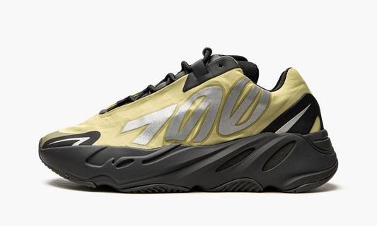 Yeezy Boost 700 MNVN "Resin" - GW9525 | Grailshop