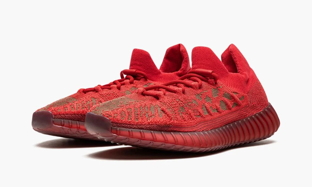 Yeezys 350 v2 deals red