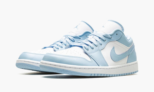 Nike Air Jordan 1 Low WMNS "Aluminium" - DC0774 141 | Grailshop