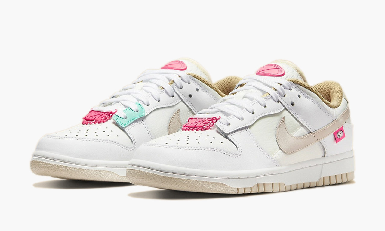 Nike Dunk Low WMNS "Pink Bling" - DX6060 121 | Grailshop