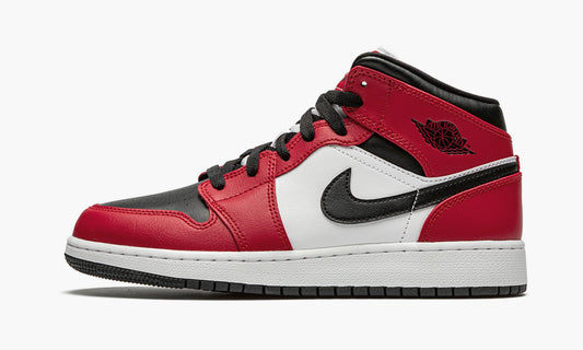 Nike Air Jordan 1 Mid GS "Chicago Black Toe" - 554725 069 | Grailshop
