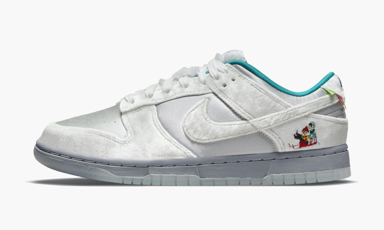 Nike Dunk Low WMNS "Ice" - DO2326 001 | WAYOFF