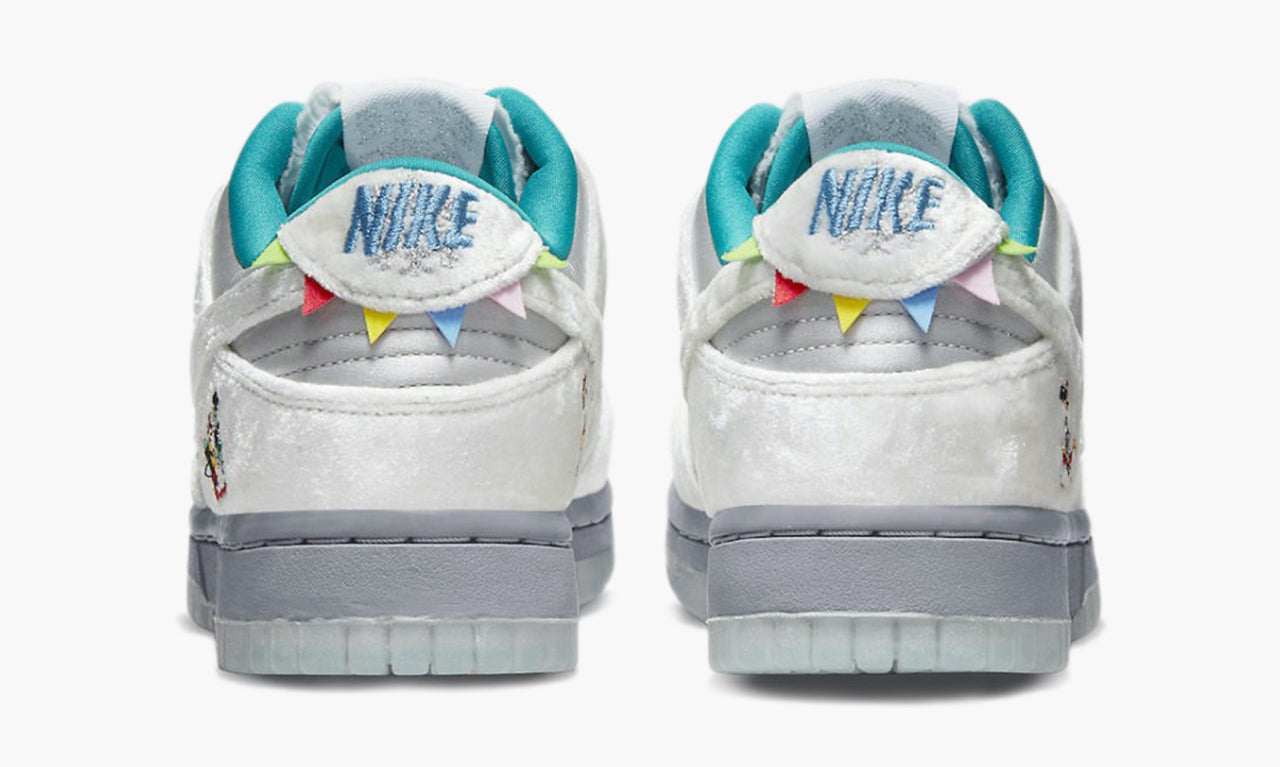 Nike Dunk Low WMNS "Ice" - DO2326 001 | WAYOFF