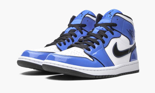 Air Jordan 1 Mid SE "Signal Blue" - DD6834 402 | Grailshop