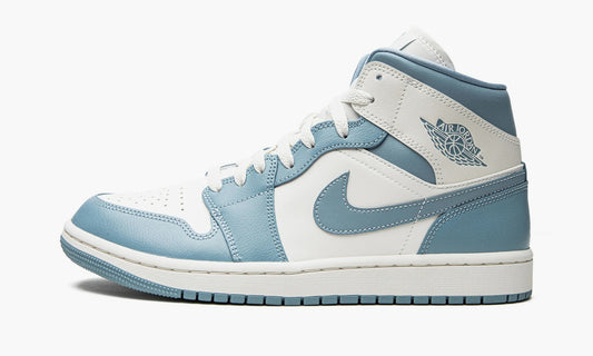 Nike Jordan 1 Mid WMNS "UNC 2022" - BQ6472 141 | Grailshop