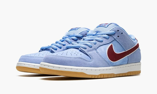 Nike SB Dunk Low "Philadelphia Phillies" - DQ4040-400 | Grailshop
