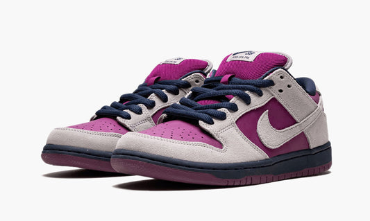 Nike Dunk SB Low "Atmosphere Grey True Berry" - BQ6817 001 | Grailshop