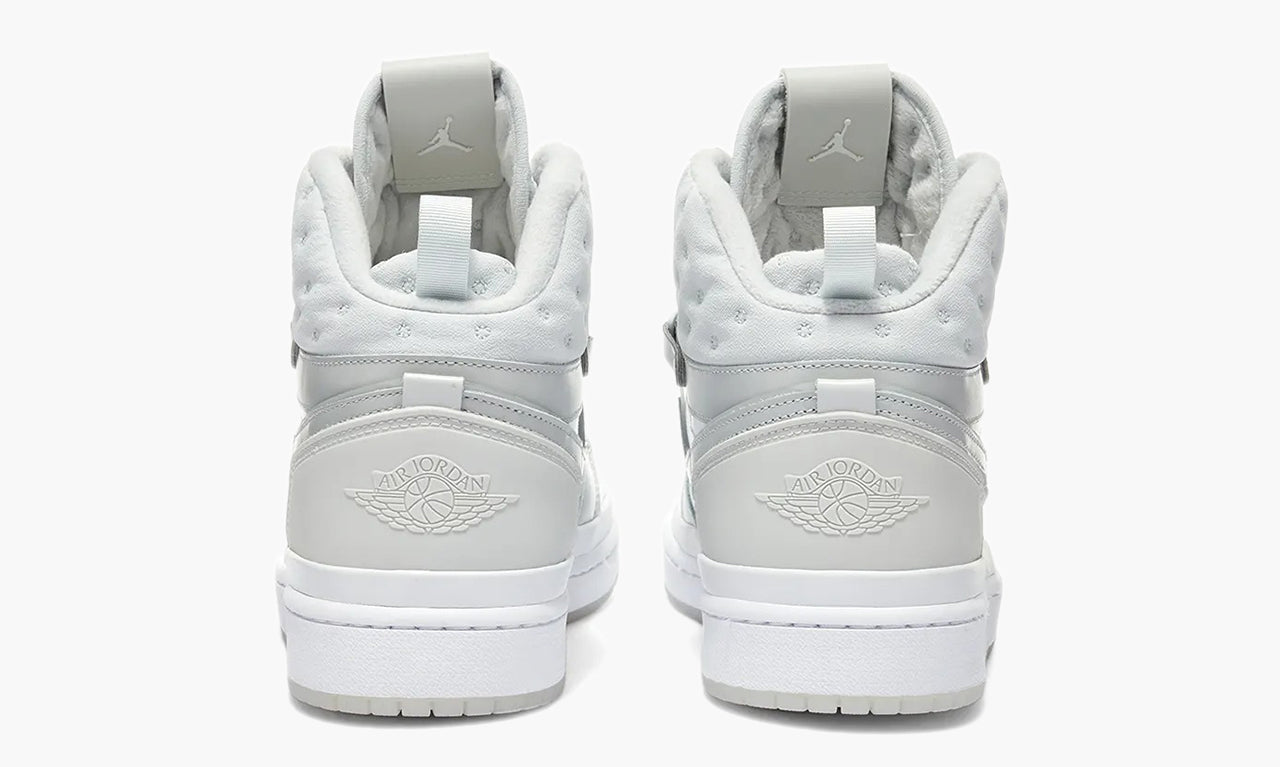 Nike AIr Jordan 1 Acclimate WMNS "White Grey Fog" - DC7723 100 | Grailshop