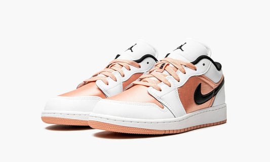 Nike Air Jordan 1 Low GS "White Light Madder Root" - DM8960 801 | Grailshop